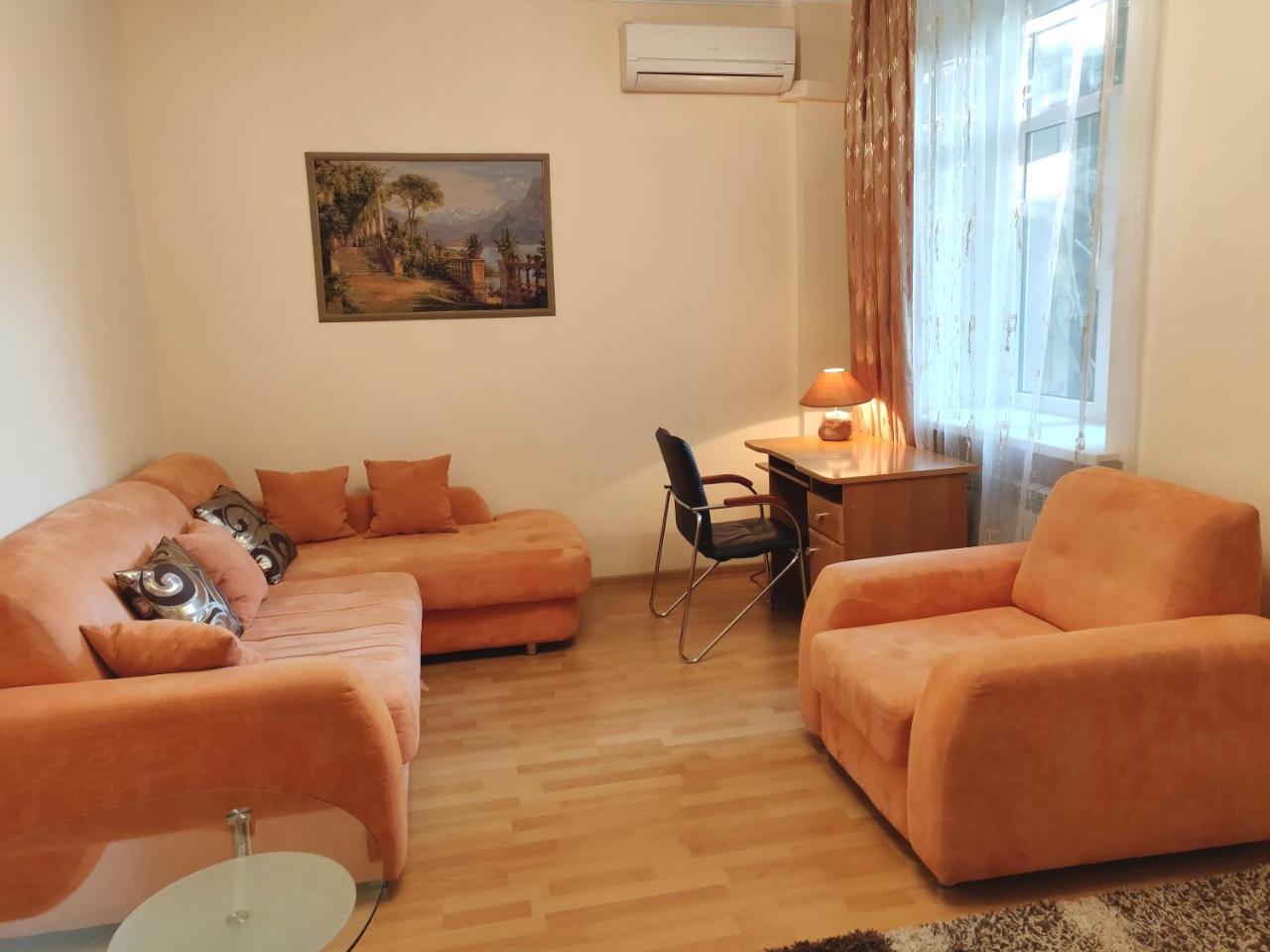 Ok Apartments On Klovska - Kiev Экстерьер фото